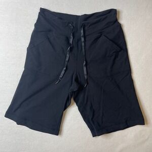 Lululemon Women's Black Drawstring Bermuda Shorts Athletic Casual